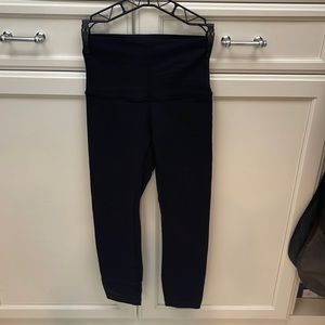 Lulu Lemon Black Leggings!